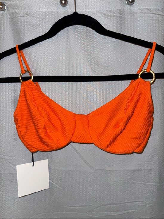 Yllw The Label Other - NWT Yllw the Label Textured Bikini Top